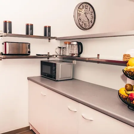 Chic 1Br Apartment W Terrace And Bbq Grill Facility *
